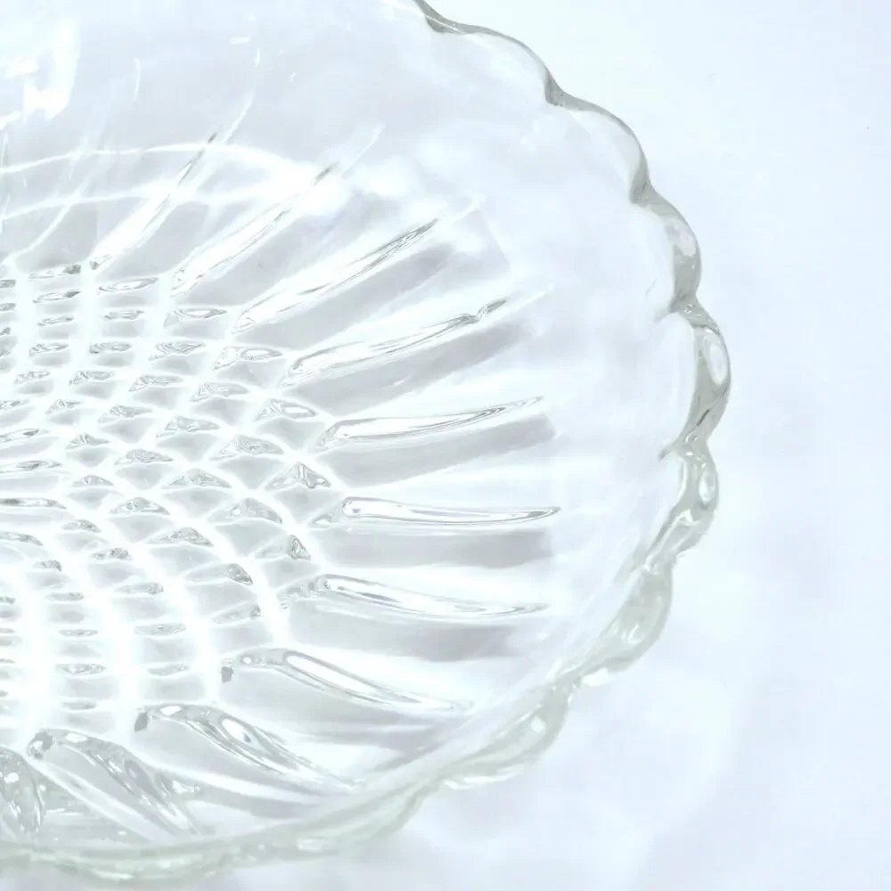 Vintage Clear Glass Scallop Shell Dish Pressed Glass Candy Bowl, Trinket Dish